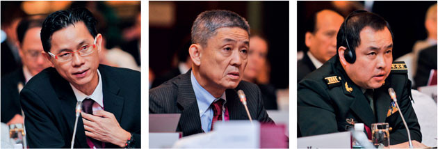 Triệu Hiểu Trác (bên phải), viên Đại tá từ Học viện Khoa học Quân sự Trung Quốc tham dự Đối thoại Shangri-la lên tiếng chụp mũ, vu cáo Việt Nam và Philippines. Ảnh: IISS. Triệu Hiểu Trác (bên phải), viên Đại tá từ Học viện Khoa học Quân sự Trung Quốc tham dự Đối thoại Shangri-la lên tiếng chụp mũ, vu cáo Việt Nam và Philippines. Ảnh: IISS.