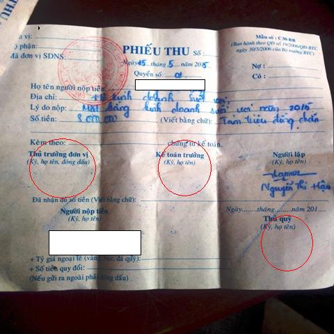 Phiếu thu mặt bằng của UBND xã Lộc Tiến với nhiều điểm mập mờ gây sự nghi ngờ cho người dân. Phiếu thu mặt bằng của UBND xã Lộc Tiến với nhiều điểm mập mờ gây sự nghi ngờ cho người dân.