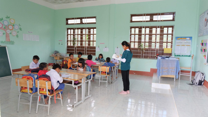 Lớp học ghép ở Trường Tiểu học Ba Nang - Đakrông, địa bàn khó khăn nhất tỉnh Quảng Trị. Ảnh: Lại Cường