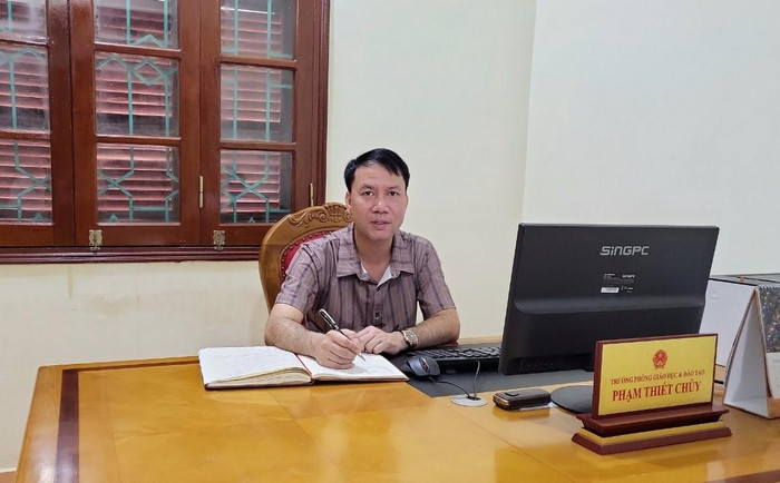 Ông Phạm Thiết Chùy - Trưởng Phòng Giáo dục và Đào tạo Mường Nhé. Ảnh: LC Ông Phạm Thiết Chùy - Trưởng Phòng Giáo dục và Đào tạo Mường Nhé. Ảnh: LC