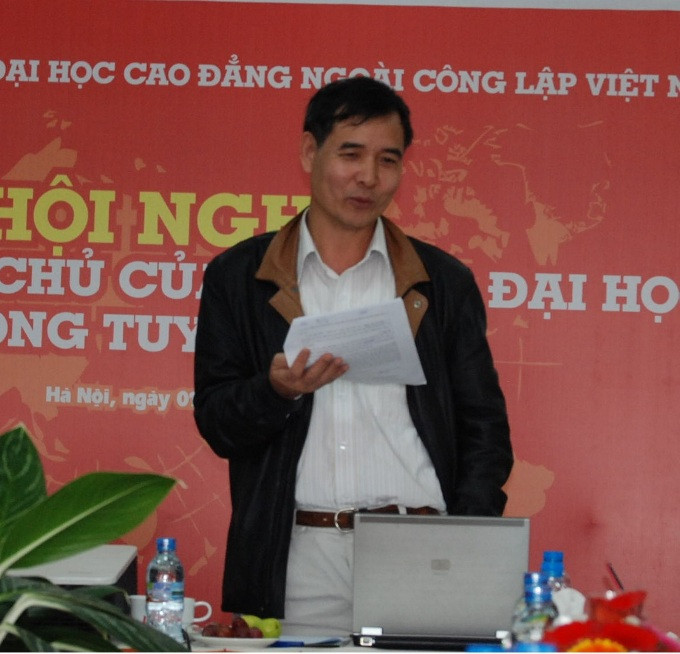 TS Lê Trường Tùng, Hiệu trưởng Trường Đại học FPT đề nghị Bộ GD&ĐT nên có phát ngôn quan điểm chính thức về việc có thúc đẩy phát triển khối trường ĐH, CĐ ngoài công lập nữa hay không? TS Lê Trường Tùng, Hiệu trưởng Trường Đại học FPT đề nghị Bộ GD&ĐT nên có phát ngôn quan điểm chính thức về việc có thúc đẩy phát triển khối trường ĐH, CĐ ngoài công lập nữa hay không?