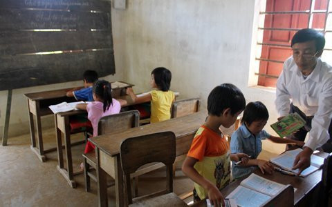 Xem 'chú lính chì' Thiện Nhân đi xe đạp một chân Chùm ảnh: Học sinh TP.HCM “nhởn nhơ” phóng xe phân khối lớn Những nữ sinh diện áo dài đẹp hơn cả Hoa hậu Mai Phương Thúy (P26) Á khôi ĐH Văn hóa Hà Nội chờ tỏa sáng tại Imiss Thăng Long