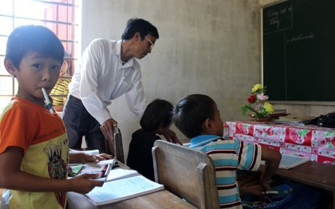 Xem 'chú lính chì' Thiện Nhân đi xe đạp một chân Chùm ảnh: Học sinh TP.HCM “nhởn nhơ” phóng xe phân khối lớn Những nữ sinh diện áo dài đẹp hơn cả Hoa hậu Mai Phương Thúy (P26) Á khôi ĐH Văn hóa Hà Nội chờ tỏa sáng tại Imiss Thăng Long