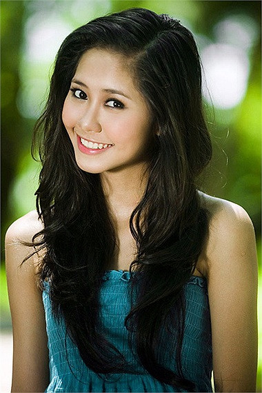 Vi luôn cố gắng làm thật tốt công việc nhưng không lơ là chuyện học hành để khẳng định bản thân và để ba mẹ không phải lo lắng. <<Á KHÔI CĐ TÀI CHÍNH - HẢI QUAN ĐẸP LÃNG MẠN TRONG SẮC TÍM <<HOT GIRL CẨM TÚ ĐẸP LÃNG MẠN TRONG SẮC MÀU HOA CỎ <<NGỠ NGÀNG HOT GIRL CÓ VẺ ĐẸP GIỐNG CA SỸ BẢO THY <<NỮ SINH CĐ DU LỊCH ĐẸP DỊU DÀNG TRONG NẮNG THU Vi luôn cố gắng làm thật tốt công việc nhưng không lơ là chuyện học hành để khẳng định bản thân và để ba mẹ không phải lo lắng. <<Á KHÔI CĐ TÀI CHÍNH - HẢI QUAN ĐẸP LÃNG MẠN TRONG SẮC TÍM <<HOT GIRL CẨM TÚ ĐẸP LÃNG MẠN TRONG SẮC MÀU HOA CỎ <<NGỠ NGÀNG HOT GIRL CÓ VẺ ĐẸP GIỐNG CA SỸ BẢO THY <<NỮ SINH CĐ DU LỊCH ĐẸP DỊU DÀNG TRONG NẮNG THU