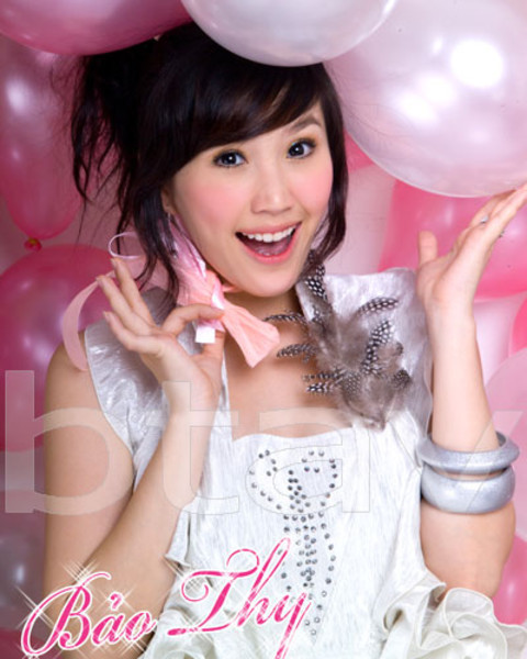 Bảo Thy giữ mãi phong cách thời trang kiểu diêm dúa giống sao Hồng Kông khiến nhiều người nhận xét cô khá... quê (Theo: hoahoctro) Xem thêm: Sao Việt mặc xấu/ Sao Việt mặc đep/ Sao Việt có mái tóc đẹp Bảo Thy giữ mãi phong cách thời trang kiểu diêm dúa giống sao Hồng Kông khiến nhiều người nhận xét cô khá... quê (Theo: hoahoctro) Xem thêm: Sao Việt mặc xấu/ Sao Việt mặc đep/ Sao Việt có mái tóc đẹp