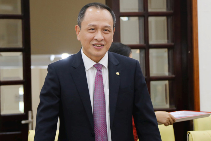 Ông Lê Hồng Hà - Tổng giám Vietnam Airilnes phát biểu tại lễ ký kết. 2. Ông Lê Hồng Hà - TGĐ Vietnam Airilnes phát biểu tại lễ ký kết.jpg