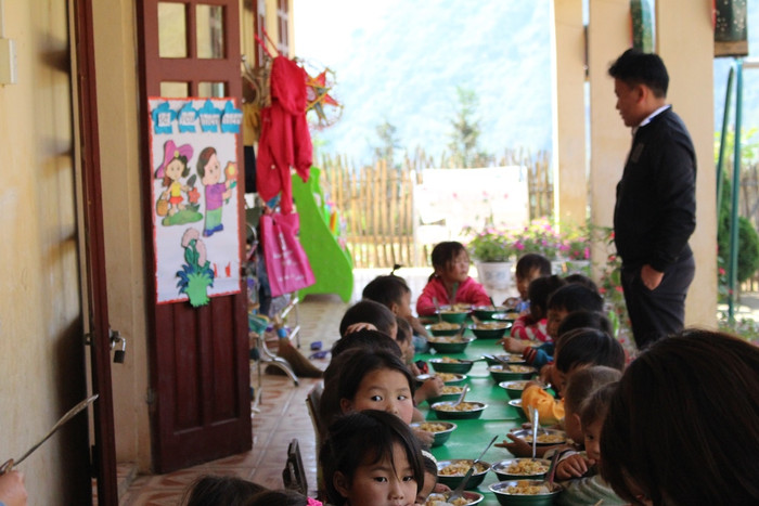 Rời quân ngũ, anh lính trẻ lên rừng làm thầy giáo mầm non ảnh 4