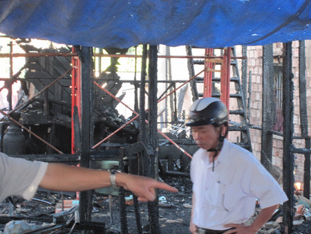 Hiện trường vụ tai nạn thương tâm. Ảnh: Dân trí. Hiện trường vụ tai nạn thương tâm. Ảnh: Dân trí.