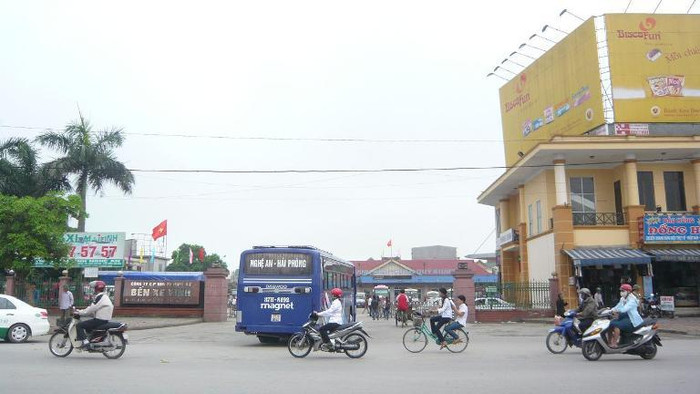 Bến xe Vinh - nơi bắt giữ 2 đối tượng. Bến xe Vinh - nơi bắt giữ 2 đối tượng.