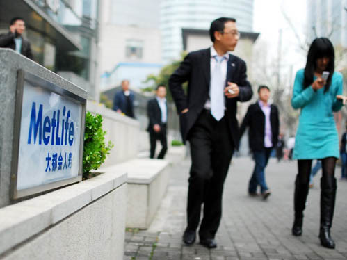 Hãng bảo hiểm Mỹ MetLife... Hãng bảo hiểm Mỹ MetLife...