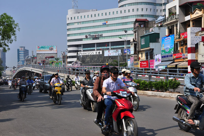 Khi 2 cây cầu được đưa vào sử dụng ngày 26/4 tới đây hứa hẹn giảm ùn tắc tại 2 địa điểm nóng giao thông này. Khi 2 cây cầu được đưa vào sử dụng ngày 26/4 tới đây hứa hẹn giảm ùn tắc tại 2 địa điểm nóng giao thông này.