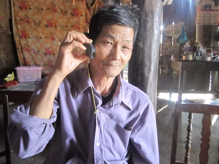 Buộc dây cho khỏi rơi.