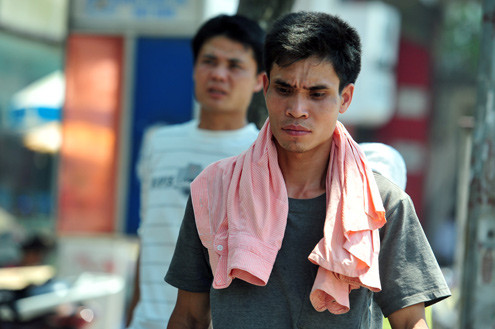 Mệt mỏi vì nắng nóng.