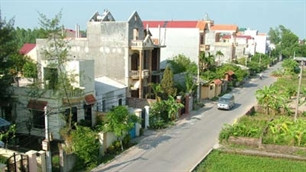 Hệ thống giao thông nông thôn được chú trọng phát triển. Ảnh: Báo Hà nội mới.