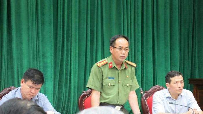 Đại tá Nguyễn Thanh Tùng thông tin ban đầu về sự việc. ảnh: Đỗ Thơm. Đại tá Nguyễn Thanh Tùng thông tin ban đầu về sự việc. ảnh: Đỗ Thơm.