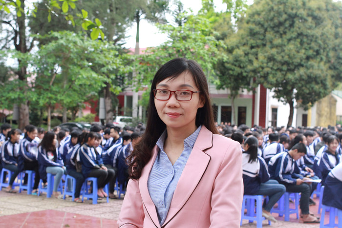 Cô giáo Đặng Thị Thu Phượng, Trường Trung học Phổ thông Hùng Vương, Thị xã Phú Thọ, Tỉnh Phú Thọ. (Ảnh: Đỗ Thơm) Cô giáo Đặng Thị Thu Phượng, Trường Trung học Phổ thông Hùng Vương, Thị xã Phú Thọ, Tỉnh Phú Thọ. (Ảnh: Đỗ Thơm)