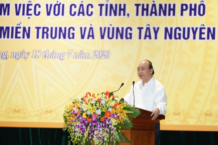 Thủ tướng phát biểu tại buổi làm việc. Ảnh: VGP Thủ tướng phát biểu tại buổi làm việc. Ảnh: VGP