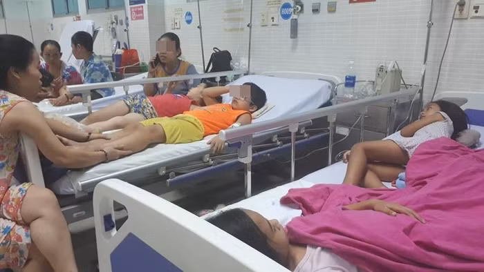 Ngộ độc bánh mì không phải lần đầu tiên xảy ra nhưng mọi người vẫn chủ quan.