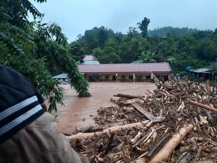 Rất may chưa có thiệt hại về người. Rất may chưa có thiệt hại về người.