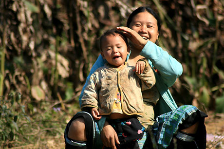 Nụ cười hồn nhiên của người dân vùng cao. Ảnh: VnExpress. Nụ cười hồn nhiên của người dân vùng cao. Ảnh: VnExpress.