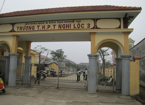 Trường THPT Nghi Lộc 3, nơi xảy ra sai phạm của ông hiệu trưởng. Ảnh: Nguyên Khoa. Trường THPT Nghi Lộc 3, nơi xảy ra sai phạm của ông hiệu trưởng. Ảnh: Nguyên Khoa.