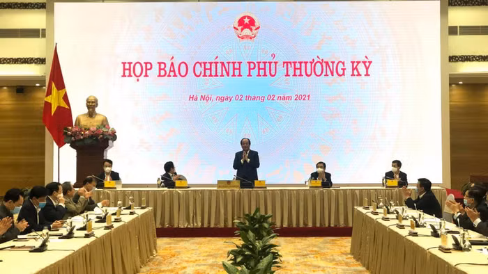 Chính phủ nỗ lực, tập trung khống chế dịch COVID-19 để nhân dân yên tâm đón Tết