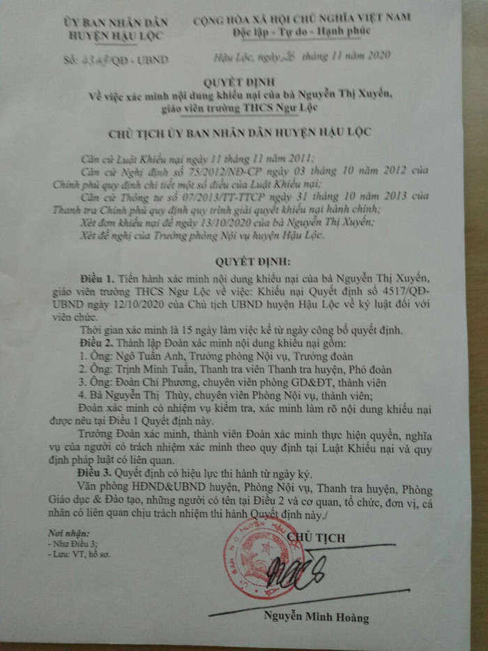 Quyết định thành lập đoàn xác minh khiếu nại của Ủy ban nhân dân huyện Hậu Lộc đối với đơn khiếu nại của bà Nguyễn Thị Xuyến. Ảnh: NVCC