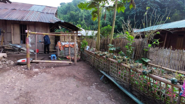 Cơ sở vật chất của các thầy cô còn vô cùng thiếu thốn. Ảnh: LC Cơ sở vật chất của các thầy cô còn vô cùng thiếu thốn. Ảnh: LC