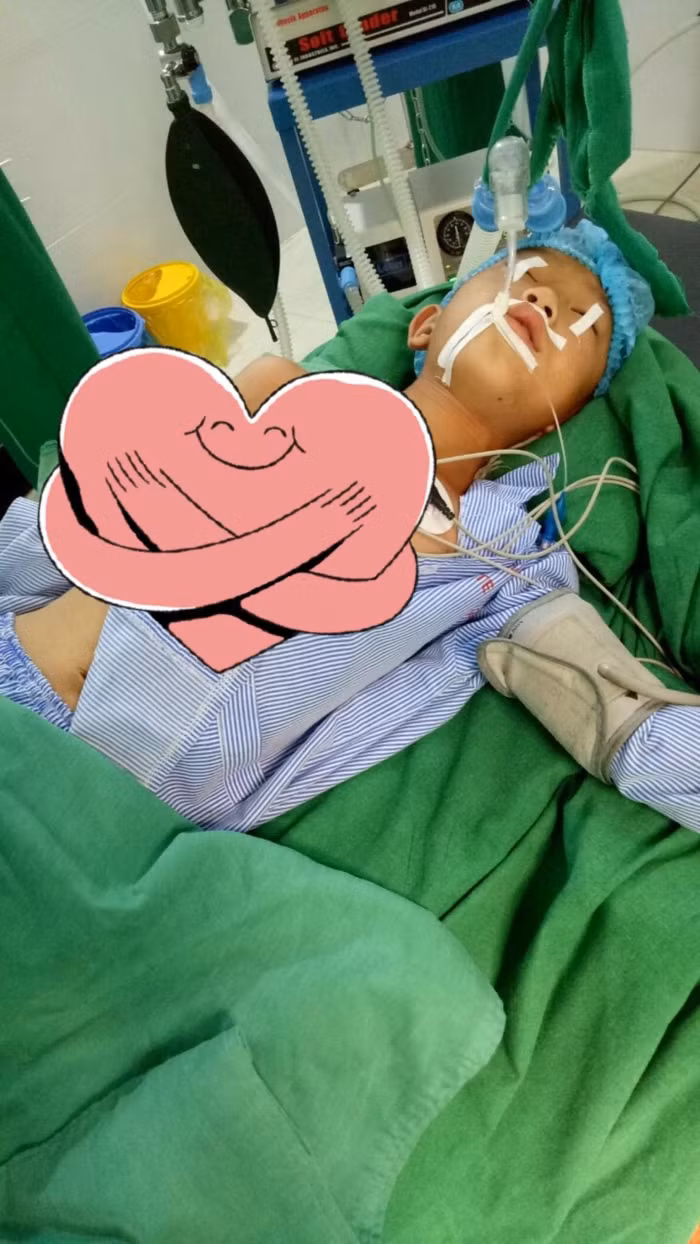 Hờ A Phình lúc nhập viện Hờ A Phình lúc nhập viện