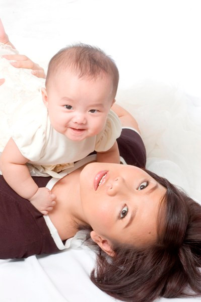 Dương Yến Ngọc và con gái bé bỏng Diệp Khả Doanh.