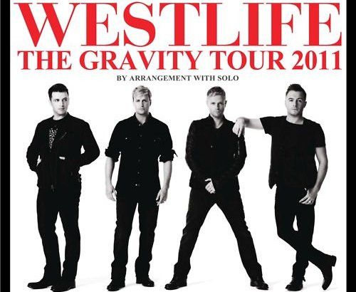 Gần nghìn bạn trẻ 9x đội mưa bão đi đón Westlife ảnh 1 Gần nghìn bạn trẻ 9x đội mưa bão đi đón Westlife ảnh 1