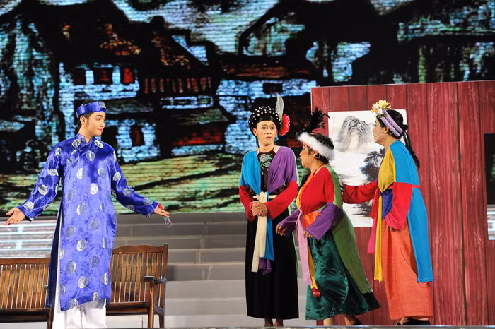 Giữa họ đã xảy ra nhiều tình huống dở khóc, dở cười…. Giữa họ đã xảy ra nhiều tình huống dở khóc, dở cười….