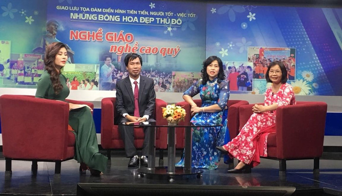 Thầy Trường trong buổi giao lưu tôn vinh nghề giáo. Ảnh: Nhân vật cung cấp Thầy Trường trong buổi giao lưu tôn vinh nghề giáo. Ảnh: Nhân vật cung cấp