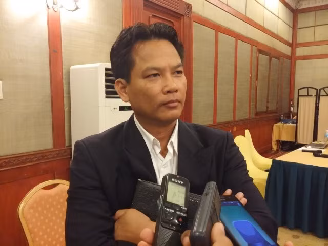 Tiến sĩ Sok Touch, trưởng nhóm nghiên cứu thuộc Học viện Hoàng gia Campuchia. Ảnh: Khmer Times.
