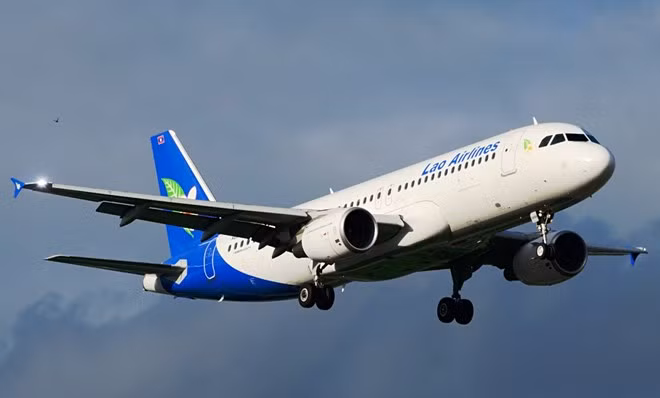 Máy bay Lào, hình minh họa. Máy bay Lào, hình minh họa.