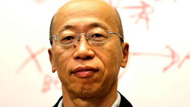 Giáo sư Tomohide Murai. Giáo sư Tomohide Murai.