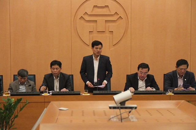 Ngày 27/11/2018, Phó Chủ tịch Ủy ban nhân dân thành phố Hà Nội Ngô Văn Quý nghe báo cáo và kết luận về đấu thầu Sữa học đường tại Hà Nội, ảnh: Ngọc Tú / Kinh tế và Đô thị. Ngày 27/11/2018, Phó Chủ tịch Ủy ban nhân dân thành phố Hà Nội Ngô Văn Quý nghe báo cáo và kết luận về đấu thầu Sữa học đường tại Hà Nội, ảnh: Ngọc Tú / Kinh tế và Đô thị.