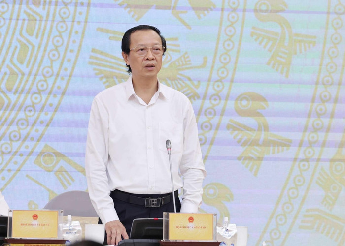 Thứ trưởng Phạm Ngọc Thưởng tại họp báo chiều 7/10. Ảnh: Quang Phúc Thu truong Pham Ngoc Thuong.jpg