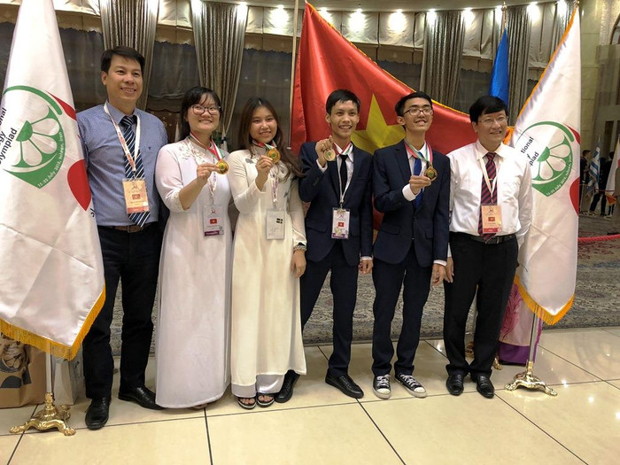 Đoàn Việt Nam tham dự Olympic Sinh học quốc tế năm 2018 lần thứ 29. (Ảnh: TTXVN) Đoàn Việt Nam tham dự Olympic Sinh học quốc tế năm 2018 lần thứ 29. (Ảnh: TTXVN)