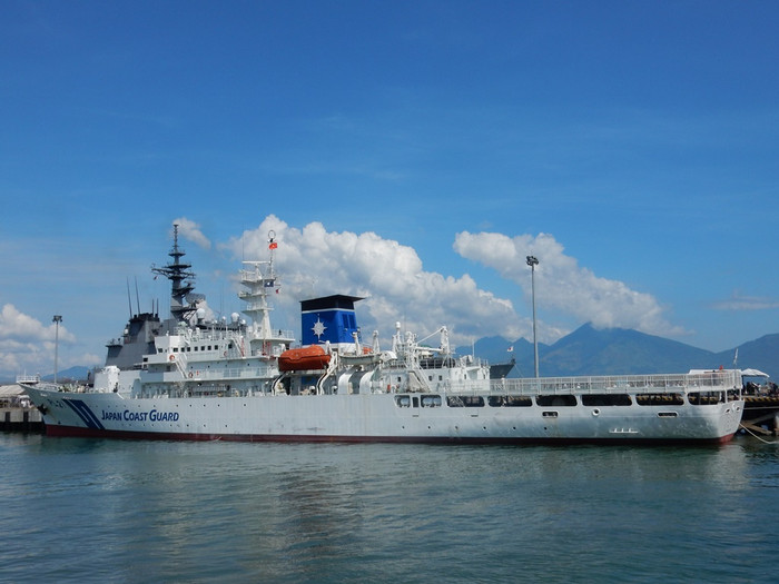 Tàu huấn luyện Kojima của Lực lượng bảo vệ bờ biển Nhật Bản đã cập cảng Tiên Sa (quận Sơn Trà, TP Đà Nẵng) vào sáng 25/7/2016, bắt đầu chuyến thăm hữu nghị Đà Nẵng kéo dài 5 ngày. Ảnh: Hoàng Tuấn