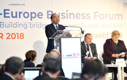Thủ tướng phát biểu tại Diễn đàn Doanh nghiệp Á-Âu. Ảnh: VGP/Quang Hiếu Thủ tướng phát biểu tại Diễn đàn Doanh nghiệp Á-Âu. Ảnh: VGP/Quang Hiếu