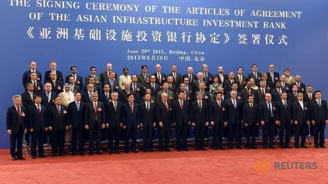 Ngân hàng Đầu tư cơ sở hạ tầng Châu Á (AIIB)- định chế tài chính khổng lồ, được xem là “siêu ngân hàng thế giới” của Trung Quốc. Ảnh: Reuters. Ngân hàng Đầu tư cơ sở hạ tầng Châu Á (AIIB)- định chế tài chính khổng lồ, được xem là “siêu ngân hàng thế giới” của Trung Quốc. Ảnh: Reuters.