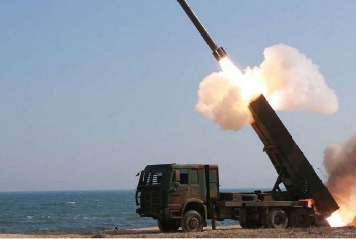 Triều Tiên tập trận thị uy, ảnh: SCMP. Triều Tiên tập trận thị uy, ảnh: SCMP.