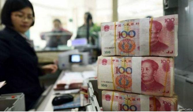 Thói quen sử dụng tiền mặt là một trong những yếu tố khiến cho cơ chế kiểm soát tài sản và thu nhập tãi Trung Quốc không thể minh bạch. Ảnh: BBC. Thói quen sử dụng tiền mặt là một trong những yếu tố khiến cho cơ chế kiểm soát tài sản và thu nhập tãi Trung Quốc không thể minh bạch. Ảnh: BBC.