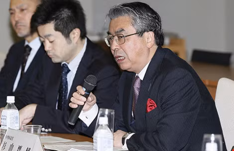 Thứ trưởng Ngoại giao Nhật Bản Shinsuke Sugiyama bác thẳng thừng yêu cầu trịch thượng của ông Khổng Huyễn Hựu. Ảnh: The Japan Times.