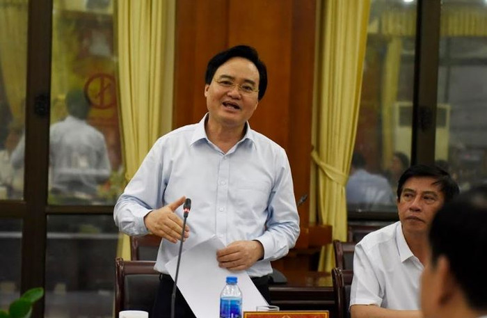 Bộ trưởng Bộ Giáo dục và Đào tạo Phùng Xuân Nhạ, ảnh: Báo Giáo dục Thời đại. Bộ trưởng Bộ Giáo dục và Đào tạo Phùng Xuân Nhạ, ảnh: Báo Giáo dục Thời đại.