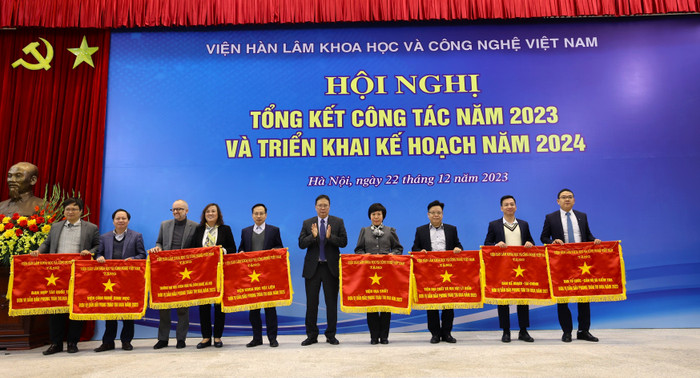 Viện Hàn lâm Khoa học và Công nghệ Việt Nam tổ chức “Hội nghị tổng kết công tác năm 2023 và triển khai kế hoạch năm 2024”. Ảnh: Viện Hàn lâm Khoa học và Công nghệ Việt Nam hoinghitkvienhanlam2.JPG.jpg