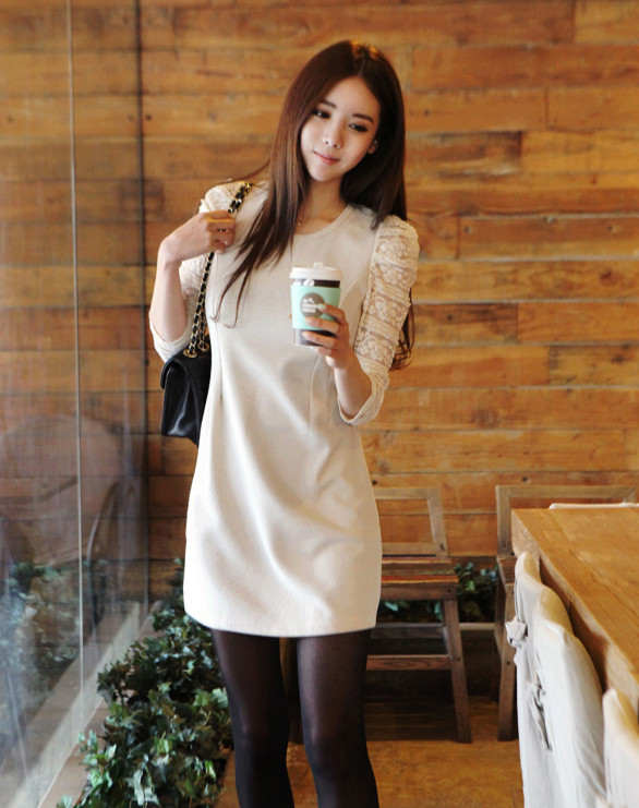 Dáng váy chữ A thường dành cho những cô nàng yêu thích vẻ đẹp nhẹ nhàng, nữ tính. Xem thêm: Bộ sưu tập váy xinh chào hè 2012 / Phong cách thờit trang Hồ Ngọc Hà Dáng váy chữ A thường dành cho những cô nàng yêu thích vẻ đẹp nhẹ nhàng, nữ tính. Xem thêm: Bộ sưu tập váy xinh chào hè 2012 / Phong cách thờit trang Hồ Ngọc Hà