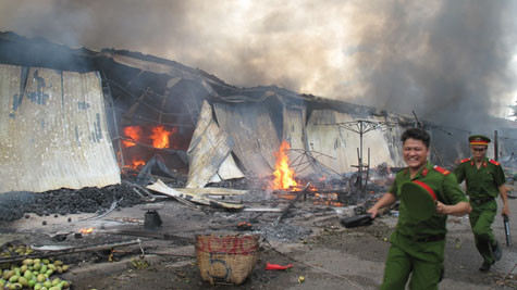 Hiện trường vụ cháy.