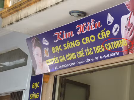 Đọc sao ghi thế.